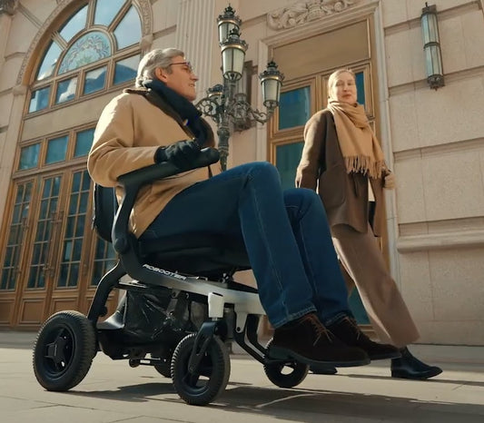 Robooter E80 Carbon Folding Powerchair – Lightweight Innovation Meets Everyday Freedom
