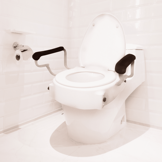 🚻 BetterLiving Adjustable Toilet Seat Raiser – Practical Support for Everyday Independence