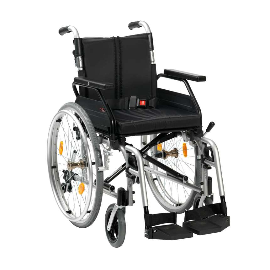 Drive DeVilbiss Aluminium Wheelchair XS2