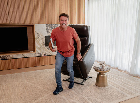 Theorem Ealing Recliner Lift Chair